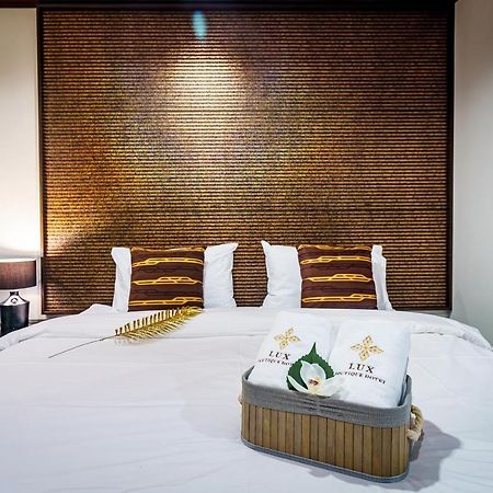 Lux Boutique Hotel Nonthaburi Exterior photo